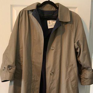 London fog trench coat with removable liner
